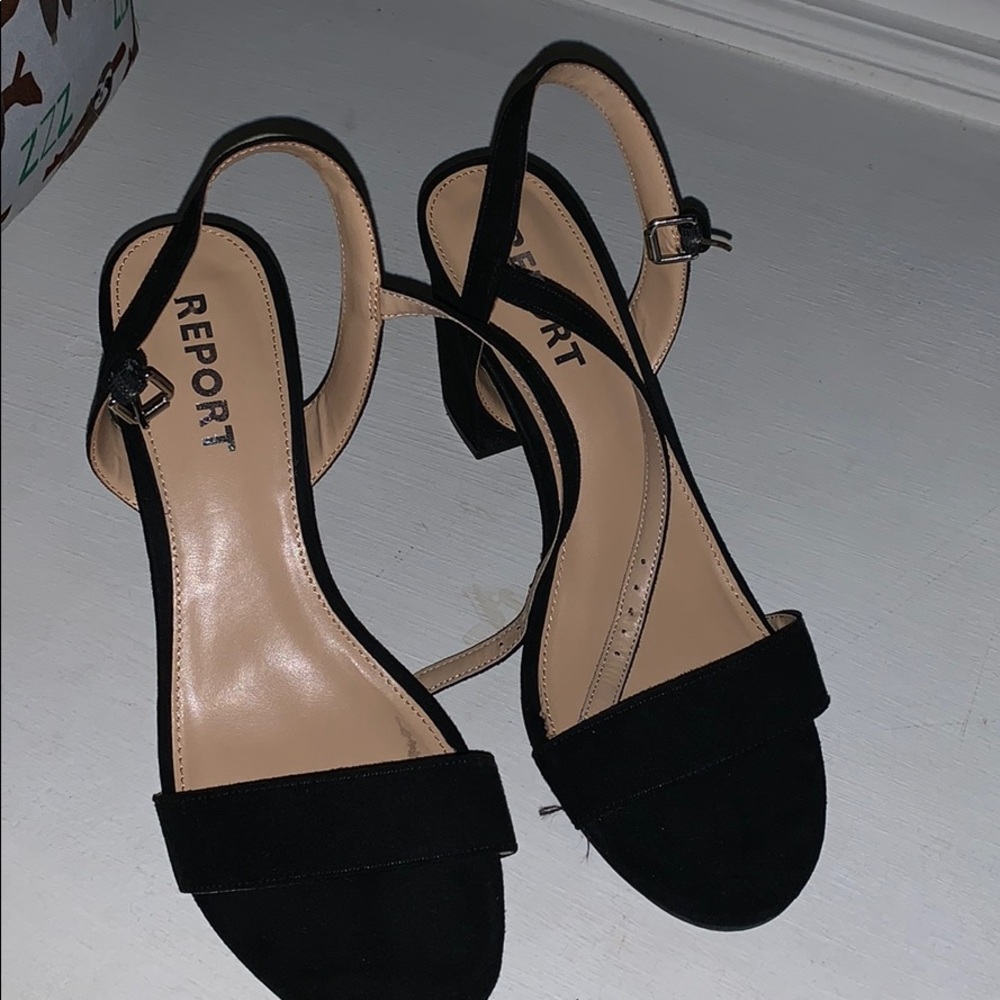 Report Heels